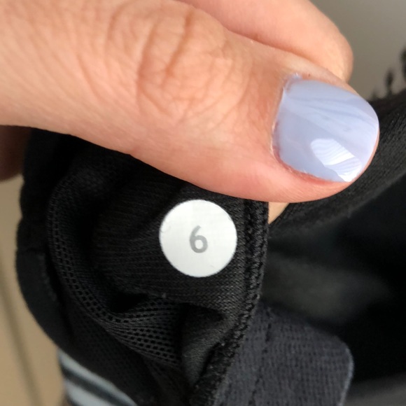 Lululemon Power Y Tank - Picture 7 of 7